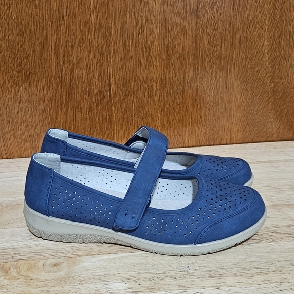 VJH Confort Women's Comfortable Breathable Slip-On Mary Jane Flats, Navy Blue - Picture 4 of 11